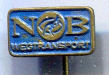 N.O.B. wegtransport blauw op koper speldje ( E_089a ) beschikbaar voor biedingen