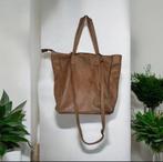 Wauw Tas Universele Maat Bruin Slangen Design Leer, Sieraden, Tassen en Uiterlijk, Tassen | Damestassen, Gebruikt, Bruin, Verzenden
