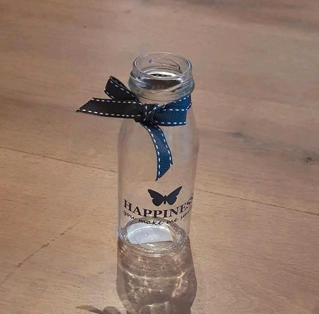 Decoratieve glazen fles met strik, Huis en Inrichting, Woonaccessoires | Vazen, Nieuw, Overige kleuren, Minder dan 50 cm, Glas