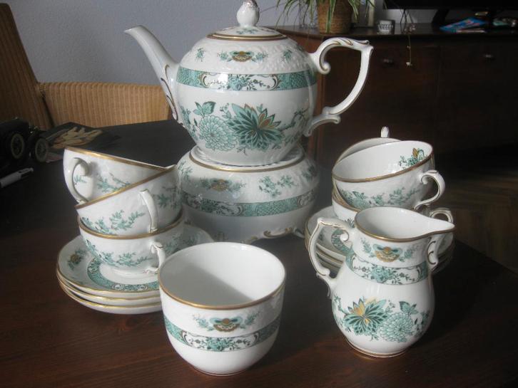 Heel mooi serviesje . Bavaria, Schumann Arzberg., Antiek en Kunst, Antiek | Servies compleet, Ophalen of Verzenden