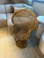 Klein pauw stoeltje, Kinderen en Baby's, Kinderkamer | Tafels en Stoelen, Ophalen of Verzenden, Zo goed als nieuw, Stoel(en)