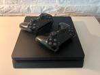 Ps4 slim, 500 GB (2 controllers en benodigde kabels), Spelcomputers en Games, Spelcomputers | Sony PlayStation 4, Ophalen, Gebruikt