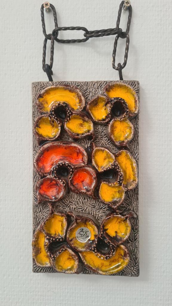 Vintage Fat Lava keramiek wandtegel met bloemen
Jan van Erp, Antiek en Kunst, Antiek | Keramiek en Aardewerk, Ophalen of Verzenden