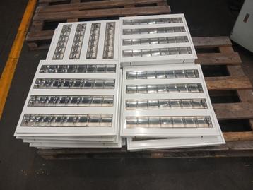 Armaturen 60x60  100 stuks beschikbaar voor biedingen