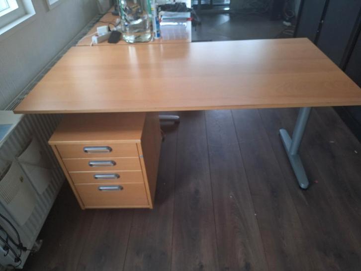 Ikea Bureautafel met Ladenblok - Goede Staat!, Huis en Inrichting, Bureaus, Gebruikt, Bureau, In hoogte verstelbaar, Ophalen
