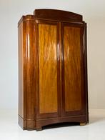 Art Deco kledingkast 1920-1940, Ophalen