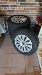 Volkswagen, 4 velgen incl. banden en wieldoppen, Ophalen, Gebruikt