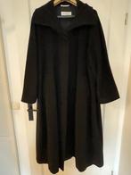 Max Mara zwarte mantel, Zwart, Ophalen of Verzenden, Zo goed als nieuw, Maat 46/48 (XL) of groter