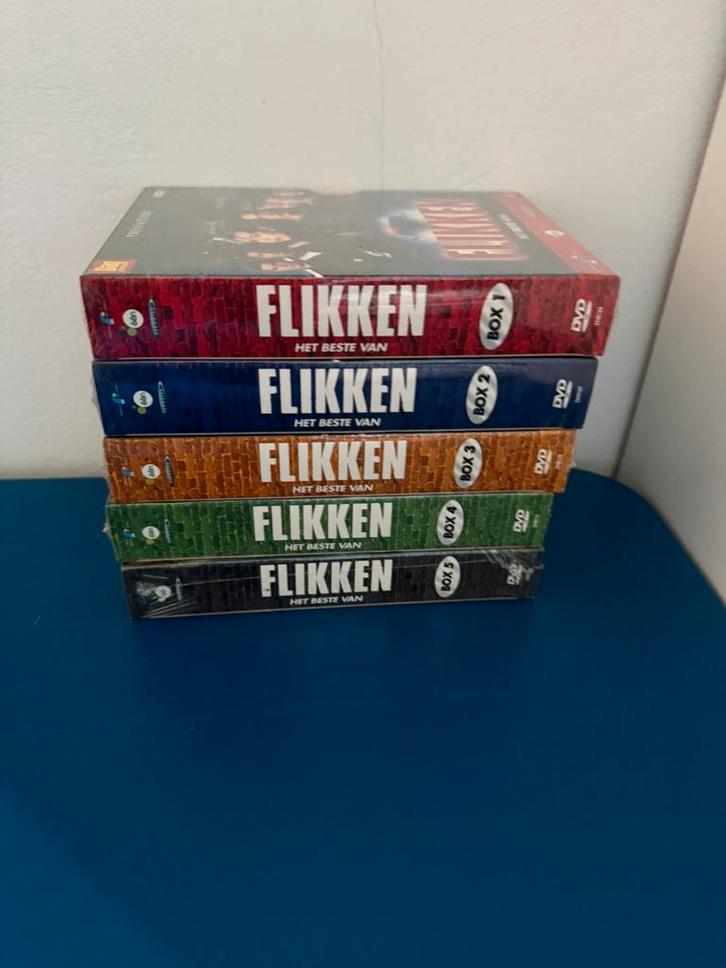 NIEUW Flikken - Het Beste Van - Box 1 t/m 5 DVD Collectie, Cd's en Dvd's, Dvd's | Tv en Series, Nieuw in verpakking, Komedie, Boxset