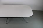 Vitra Eames Segmented tafel 480 cm, 200 cm of meer, 100 tot 150 cm, Gebruikt, Rechthoekig