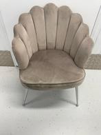 Mooie schelp stoel voor makeuptafel, Ophalen, Zo goed als nieuw, Stof, Eén