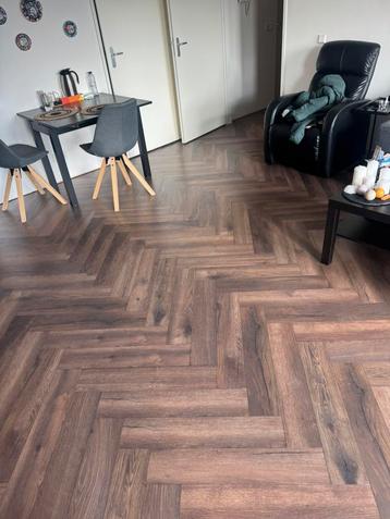 laminaat gratis beschikbaar voor biedingen