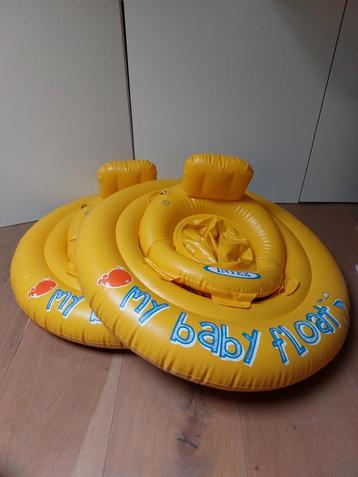 Zwemband - baby float 2x  beschikbaar voor biedingen
