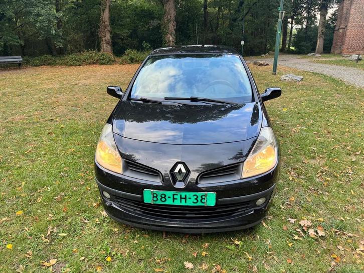 Renault Clio 1.4-16V Exception, Auto's, Renault, Bedrijf, Te koop, Clio, ABS, Airbags, Airconditioning, Boordcomputer, Centrale vergrendeling