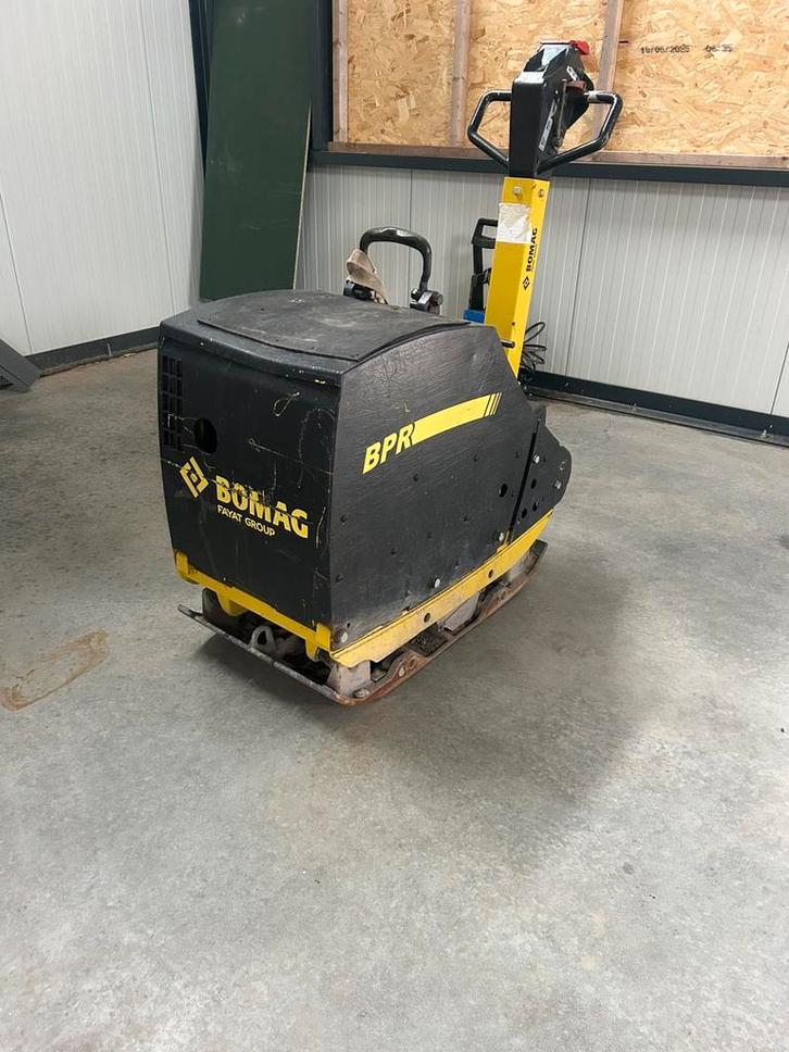 Bomag trilmachine, Tuin en Terras, Hand-tuingereedschap, Gebruikt, Ophalen of Verzenden