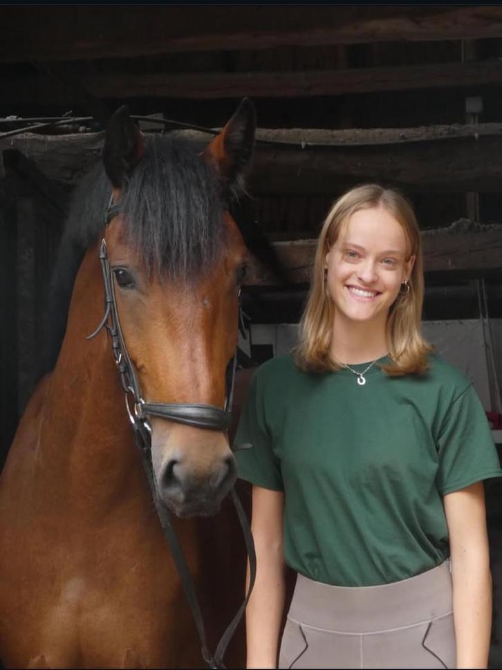Bijrijdster aangeboden – regio Ommen (Overijssel), Dieren en Toebehoren, Paarden en Pony's | Dekens en Dekjes, Zo goed als nieuw