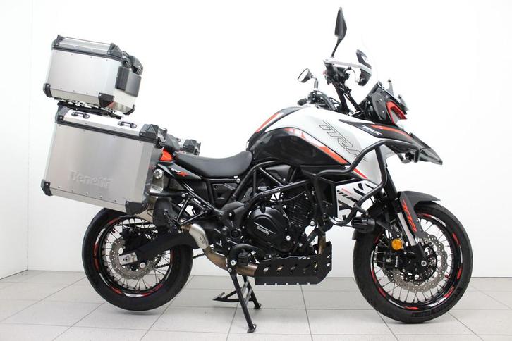 Benelli TRK 702 X (bj 2024), Motoren, Motoren | Benelli, Bedrijf, Toermotor, meer dan 35 kW, ABS, Handvatverwarming, Traction Control