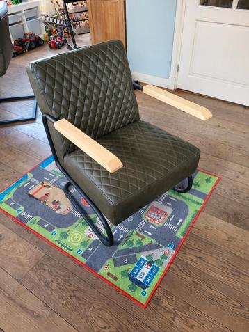 Industriële fauteuil  beschikbaar voor biedingen