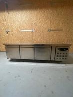Gekoelde 3 deuren vitrine "combisteel", Zakelijke goederen, Horeca | Keukenapparatuur, Verzenden, Koelen en Vriezen