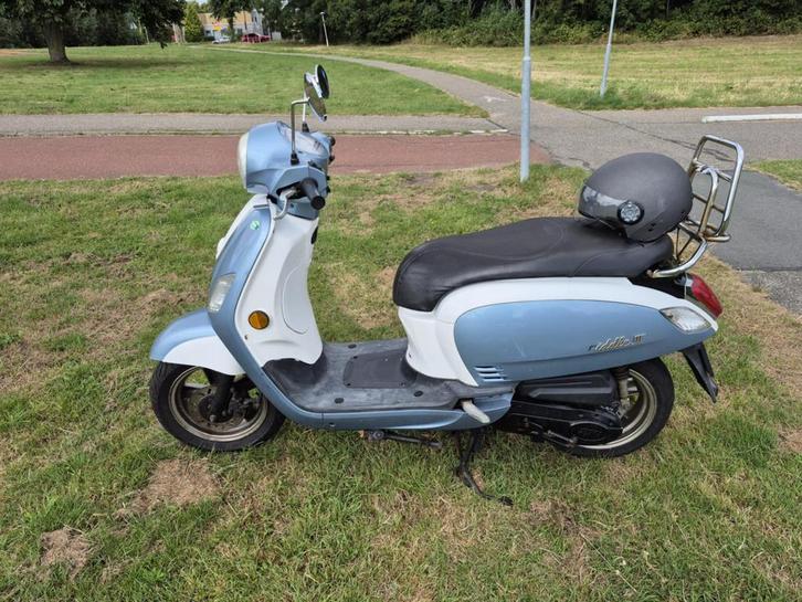 Bromfiets sym fiddle 2018, Fietsen en Brommers, Snorfietsen en Snorscooters, Zo goed als nieuw, Ophalen of Verzenden