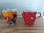 Douwe Egberts 2 cappuccino mokken , rood en burendag, Huis en Inrichting, Keuken | Servies, Ophalen of Verzenden, Overige stijlen