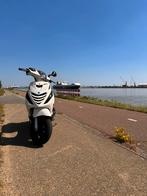 Piaggio ZIP 50cc, Fietsen en Brommers, Scooters | Piaggio, Ophalen, Gebruikt, Maximaal 45 km/u, Zip