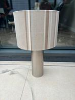 Scemerlamp beige, Huis en Inrichting, Lampen | Lampenkappen, Gebruikt, Beige, Ophalen of Verzenden, 50 cm of meer