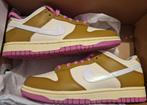 Nike dunk low. Maat 38.5, Ophalen, Zo goed als nieuw, Roze, Sneakers of Gympen