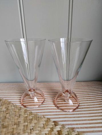 Vintage! 2x Luigi Bormioli wijn glas roze voet beschikbaar voor biedingen
