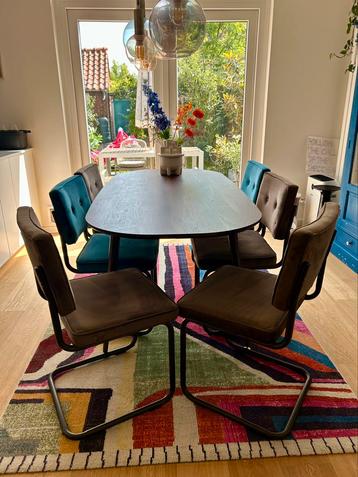 6 eetkamerstoelen. Velours metalen buisframe. Trendhopper beschikbaar voor biedingen