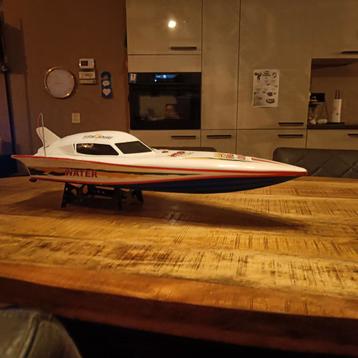 RC Boot - 75cm   beschikbaar voor biedingen