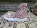 Geweldige schoenen van het merk Given maat 39, Kleding | Dames, Schoenen, Beige, Lage of Enkellaarzen, Ophalen of Verzenden, Zo goed als nieuw