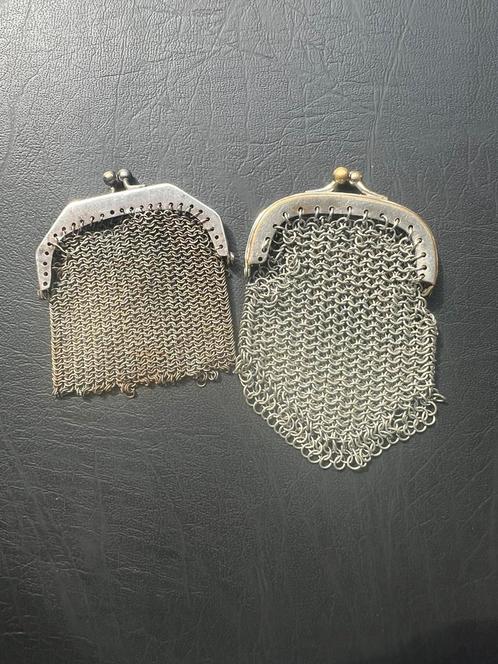 1e mailienmotief beugel beursjes klein 2 stuks, Antiek en Kunst, Antiek | Kleding en Accessoires, Dames, Verzenden
