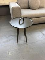 Nieuwstaat Montis Tor bijzettafel | Montis bijzettafel, Minder dan 55 cm, Metaal of Aluminium, Zo goed als nieuw, Montis