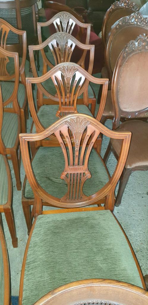 4 heldense taxus eetkamer stoelen, Antiek en Kunst, Antiek | Meubels | Stoelen en Banken, Ophalen