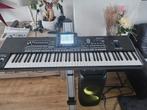 Korg pa3x  76 toetsen, Muziek en Instrumenten, Ophalen, Zo goed als nieuw, 76 toetsen, Roland