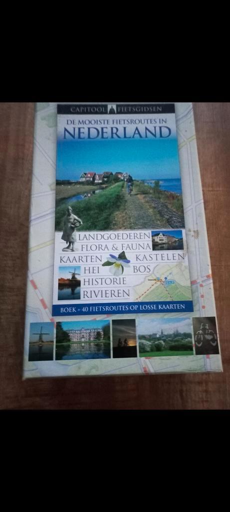 Fietsgids Nederland - Mooiste Fietsroutes, Boeken, Atlassen en Landkaarten, Zo goed als nieuw, Landkaart, Nederland, 2000 tot heden