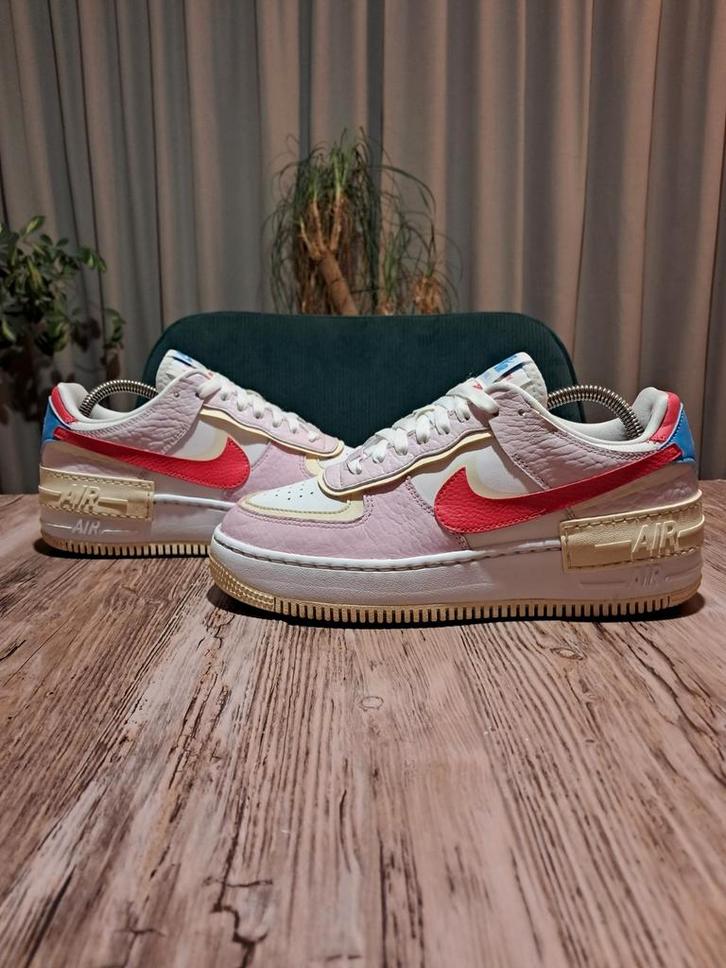 Nike Air Force 1 Shadow 'Regal Pink' Size 40, Kleding | Dames, Schoenen, Gedragen, Sneakers of Gympen, Wit, Ophalen of Verzenden