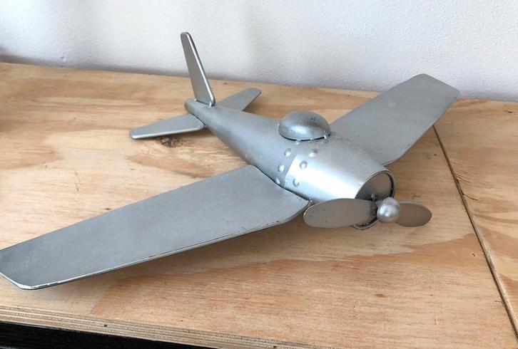 Luchtvaart Decor Industrial Stijl Metalen Vliegtuig Model, Hobby en Vrije tijd, Modelbouw | Vliegtuigen en Helikopters, Gebruikt