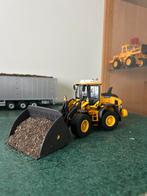 Volvo L60H AT collections 1:32 verbouwd, Ophalen of Verzenden, Zo goed als nieuw, Tractor of Landbouw, Overige merken