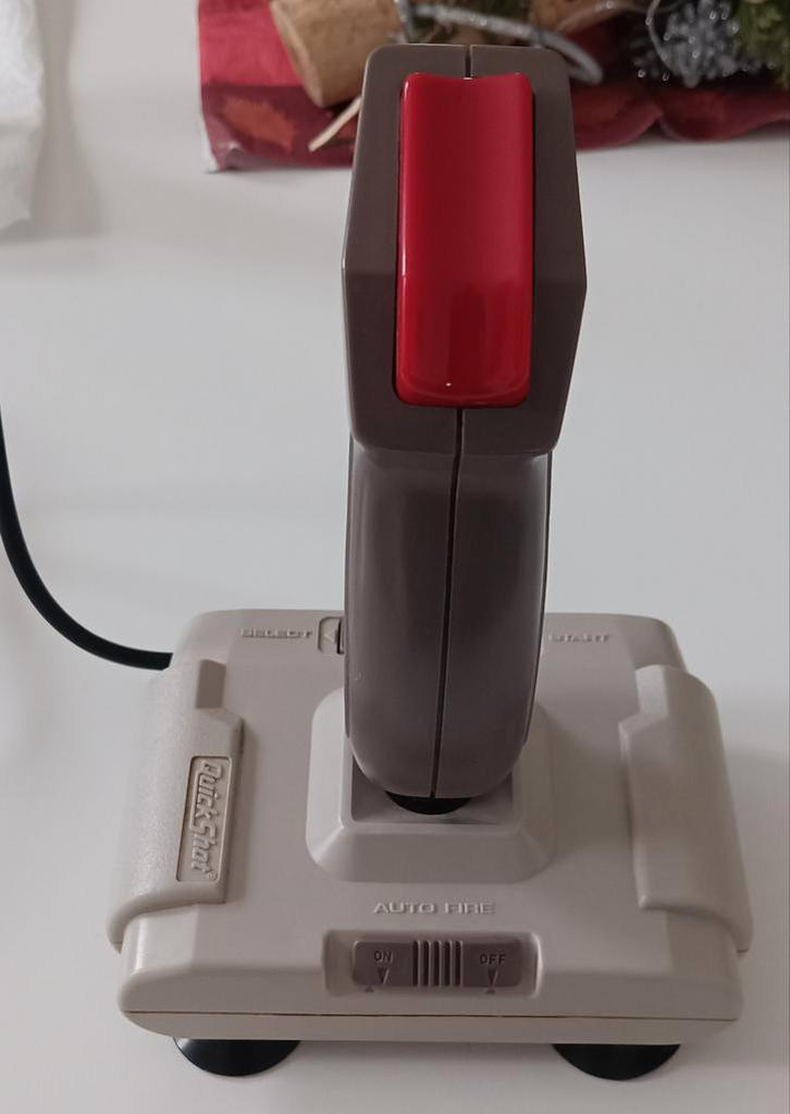 QuickShot Joystick - Retro Gaming, Spelcomputers en Games, Spelcomputers | Overige, Gebruikt, Ophalen of Verzenden