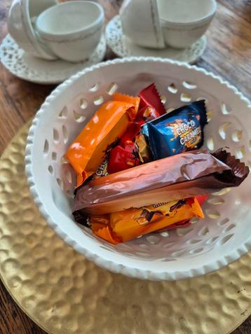Brocante Bonbonschaal beschikbaar voor biedingen