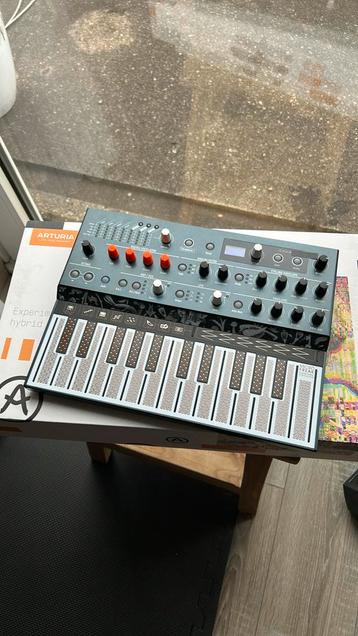 Arturia Microfreak  beschikbaar voor biedingen
