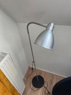 Gratis ikea Lamp met Gebruiksporen - Ophalen, Huis en Inrichting, Lampen | Vloerlampen, Ophalen, Gebruikt, Metaal, Minder dan 100 cm