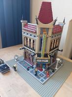 Lego creator 10232 Cinema Palace, Kinderen en Baby's, Lego, Zo goed als nieuw, Ophalen