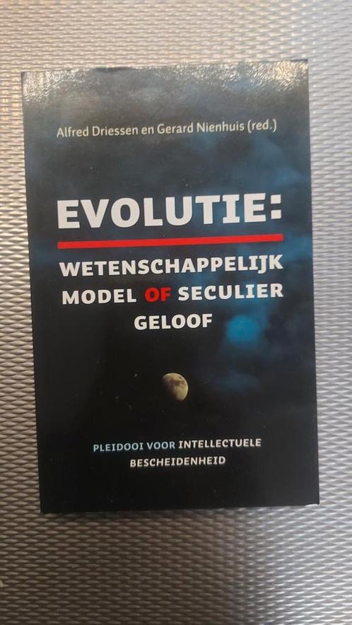 Evolutie wetenschappelijk model of seculier geloof, Boeken, Godsdienst en Theologie, Zo goed als nieuw, Ophalen of Verzenden