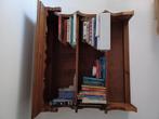 Boekenrek. Hangend...15 Euro., Huis en Inrichting, Woonaccessoires | Wandplanken en Boekenplanken, Ophalen, Zo goed als nieuw