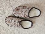 beige pantoffels maat 37, Beige, Ophalen of Verzenden, Zo goed als nieuw, Pantoffels of Sloffen
