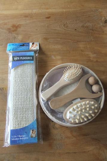 NIEUW! Bad-accessoires: scrubgordel + cadeauset beschikbaar voor biedingen