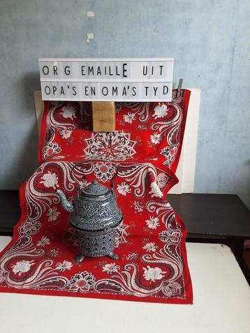 👌In het mooie grijsgewolkt emaille comfor met ketel. beschikbaar voor biedingen